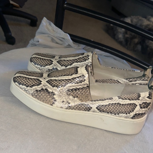 Vince Snake Print Flats in Brown and Cream - Picture 4 of 7